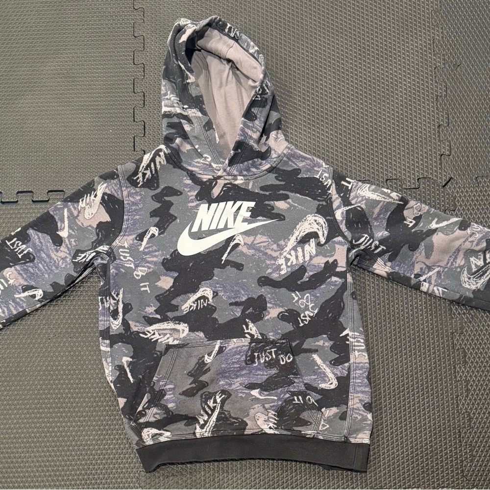 Nike Camouflage Hoodie